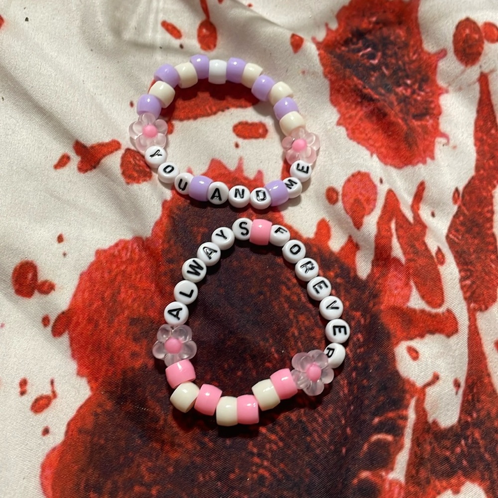 You and me bracelet set
